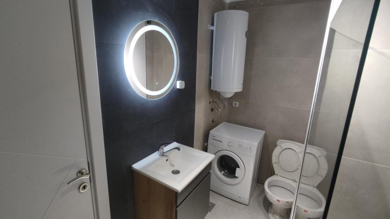 Sky View Luxury Center Skopje Apartments Экстерьер фото