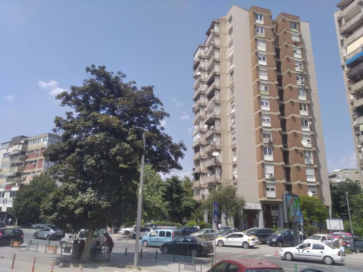 Sky View Luxury Center Skopje Apartments Экстерьер фото