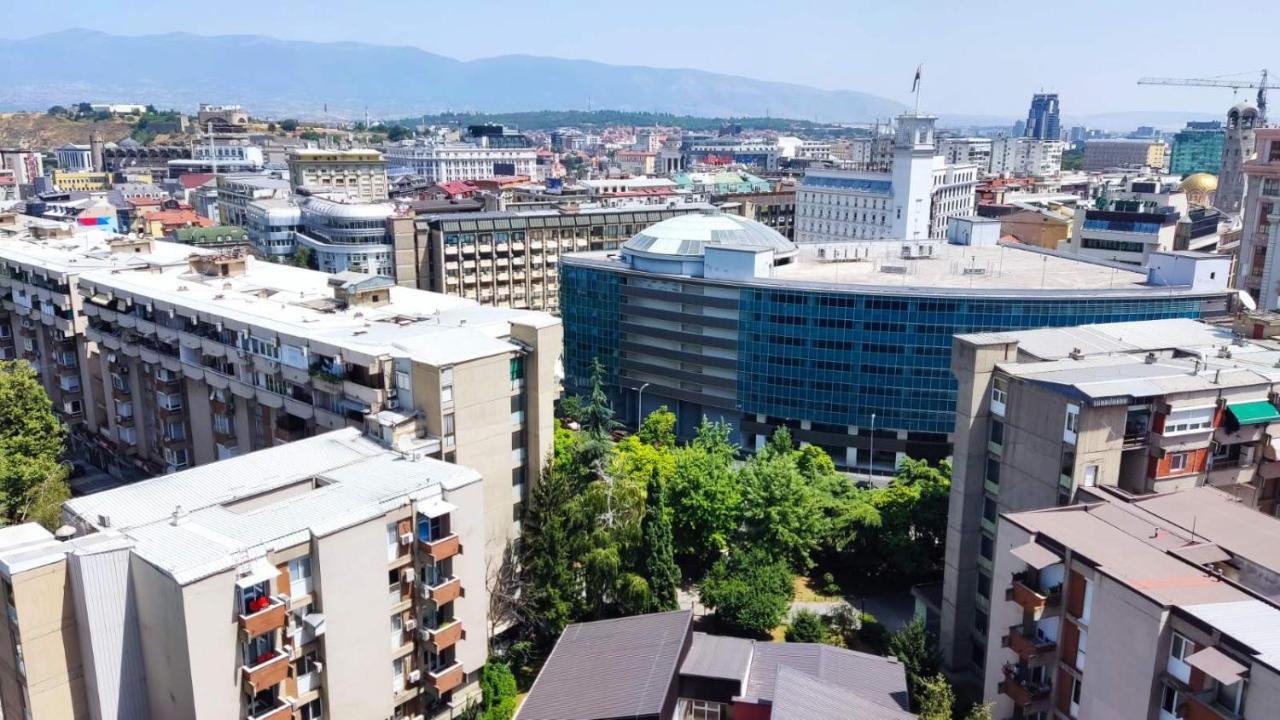 Sky View Luxury Center Skopje Apartments Экстерьер фото