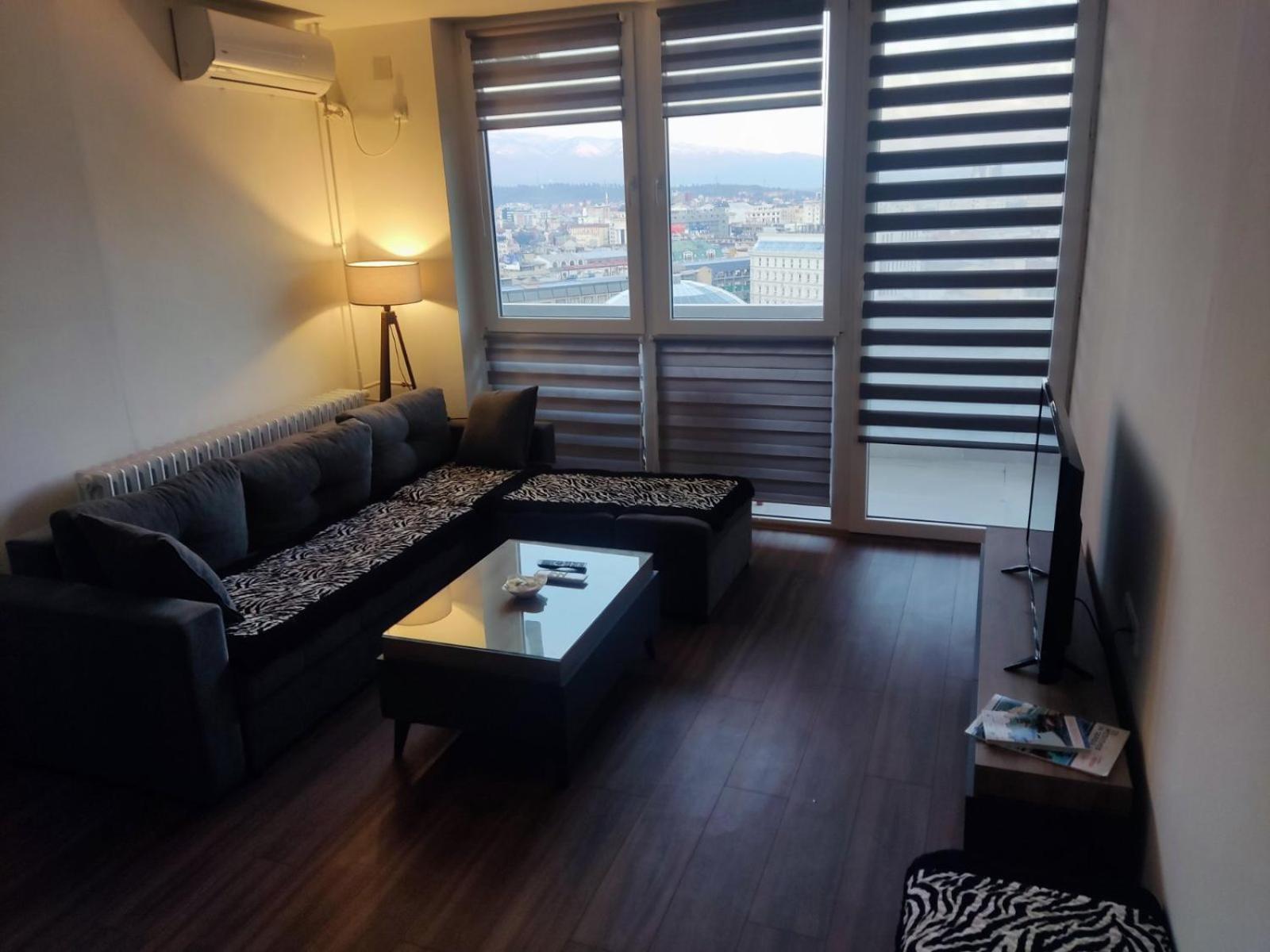 Sky View Luxury Center Skopje Apartments Экстерьер фото